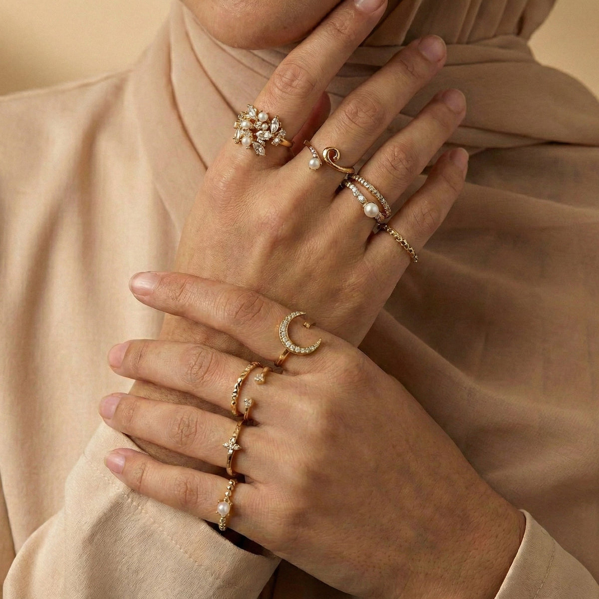 Layali Moonlight Ring Set