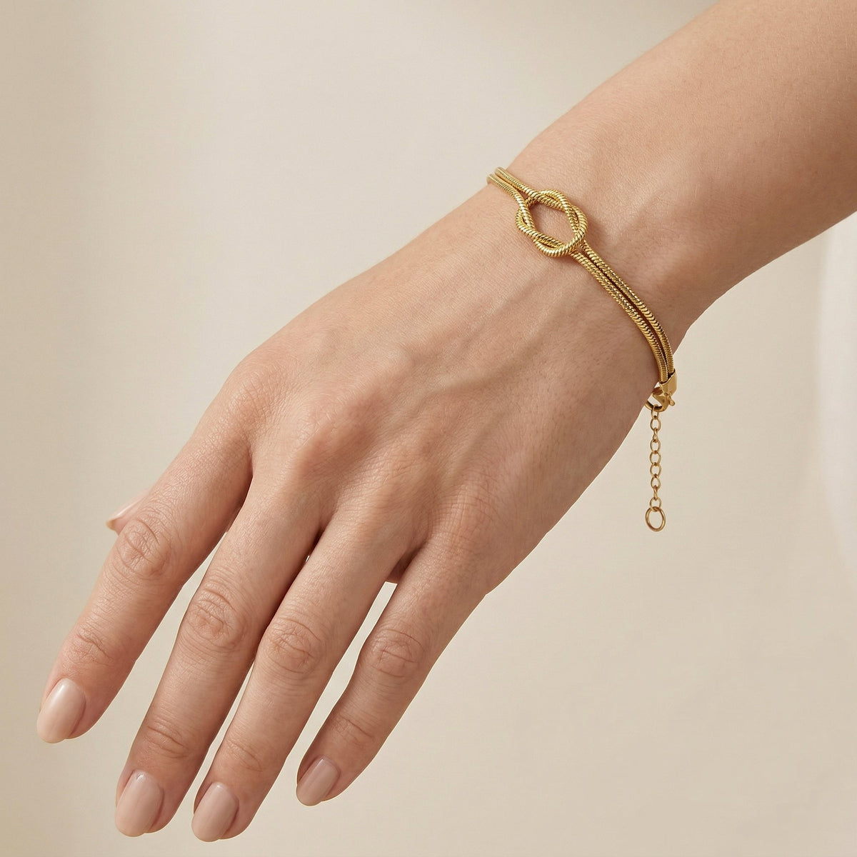 Emaan Knot Bracelet