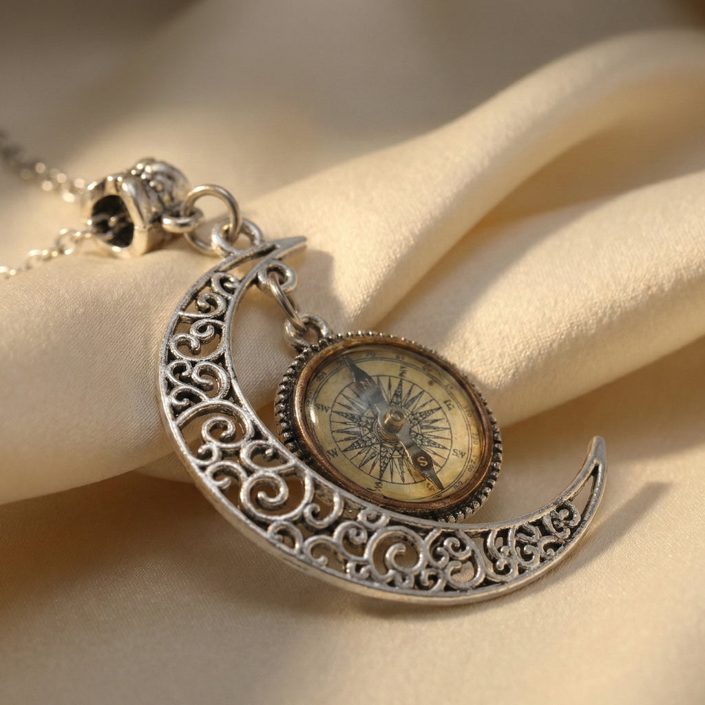 Noor Crescent Necklace