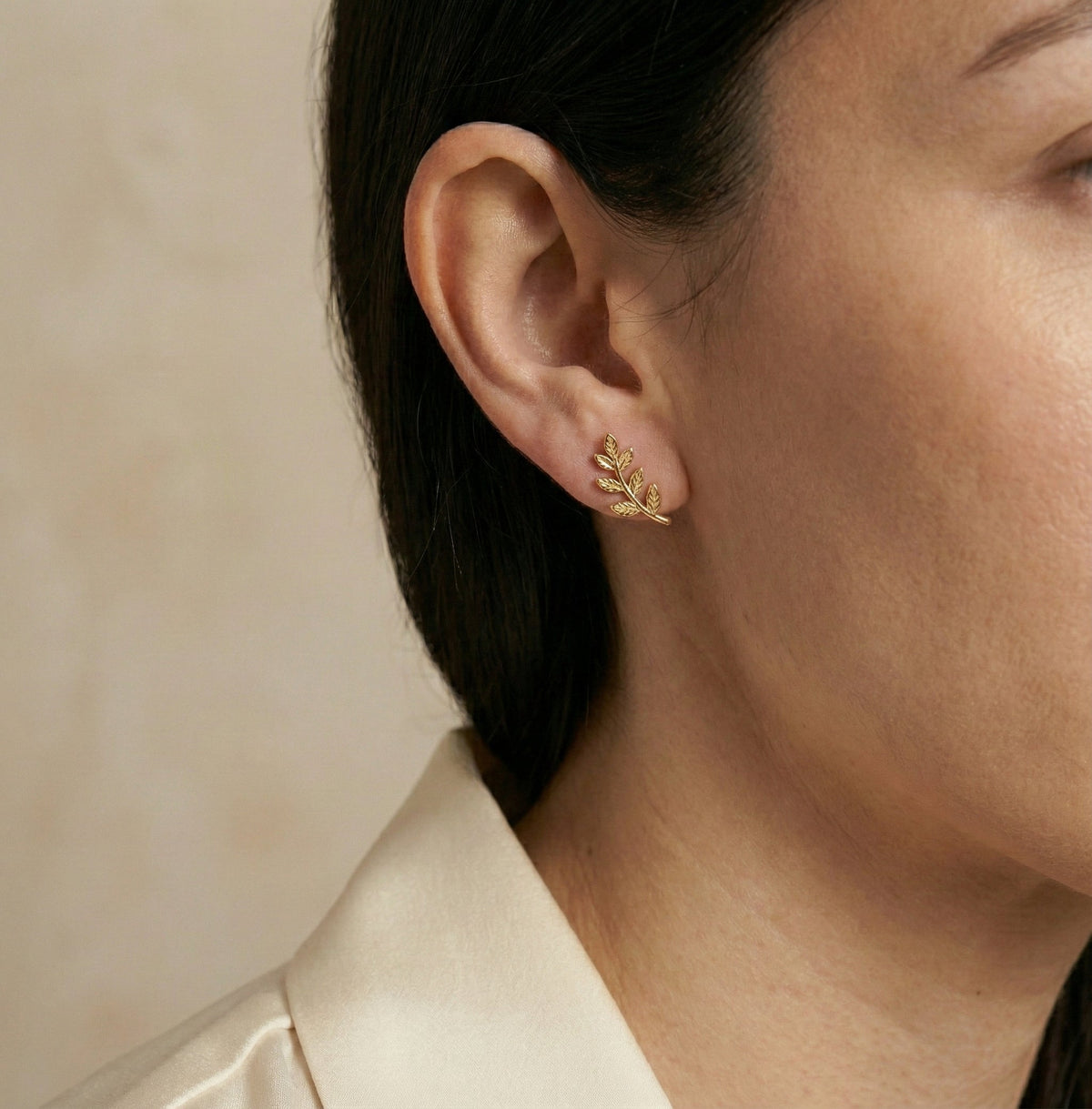 Sakinah Leaf Earrings