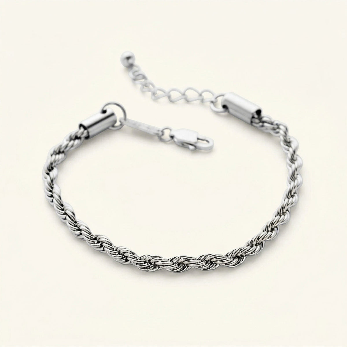 Calm Twist Bracelet