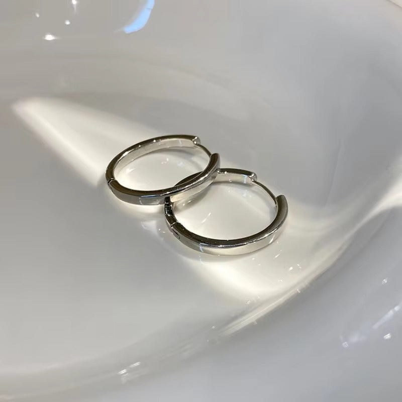 Zayna Round Earrings