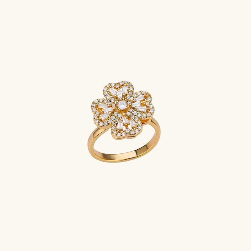 Aisha Clover Ring